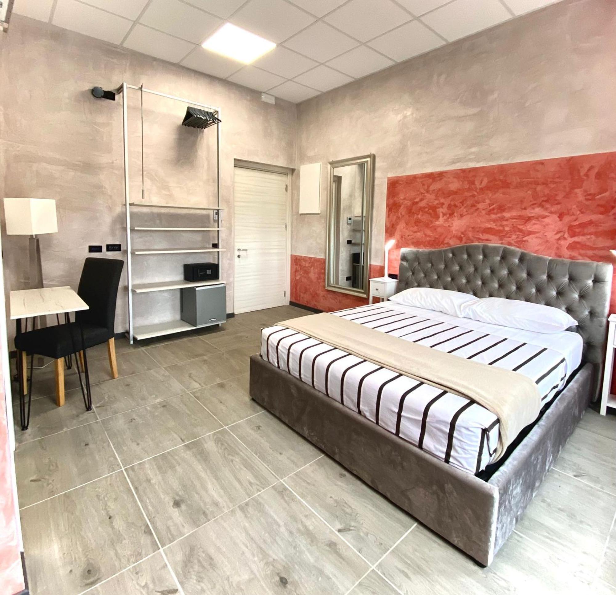 Hotel Tech Brembate Exteriér fotografie