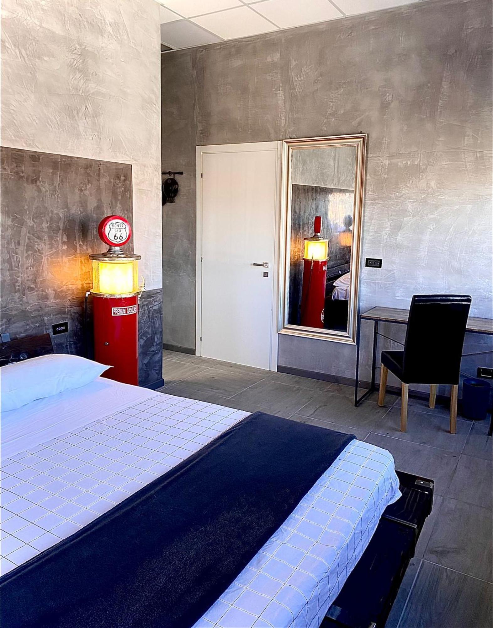 Hotel Tech Brembate Exteriér fotografie